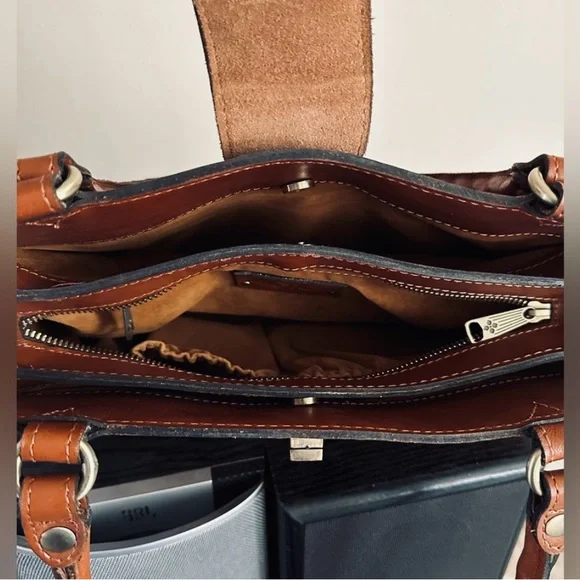 Patricia Nash Rosina Cut Out Tooled Leather Handbag EUC - Picture 4 of 11